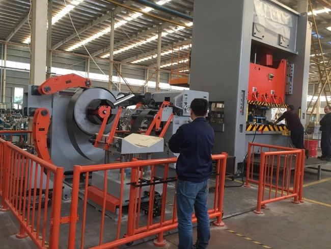 صيانة جهاز التغذية السيرفو