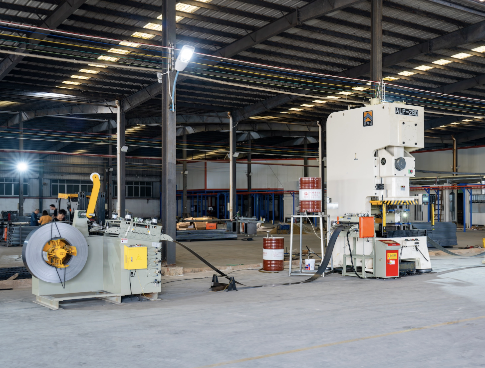 اضغط على قوة الإطار C